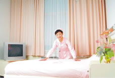保定現(xiàn)代婦產(chǎn)醫(yī)院整形美容中心保定現(xiàn)代女子醫(yī)院病房環(huán)境
