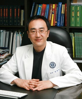 金正民