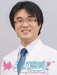 梁旻承