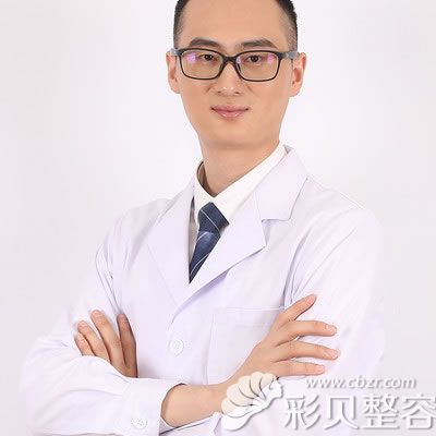 深圳美麗方案整形院長(zhǎng)姚堯簡(jiǎn)介 深圳美麗方案整形院長(zhǎng)姚堯簡(jiǎn)介