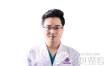 　萬州華美無創(chuàng)科主任吳小樓簡介