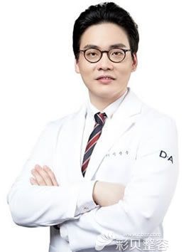 韓國(guó)DA整形醫(yī)院代表院長(zhǎng)李相雨 韓國(guó)DA整形醫(yī)院代表院長(zhǎng)李相雨