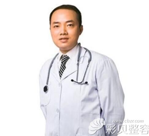 臨汾麗都整形美容院長兼整形科主任李超簡介