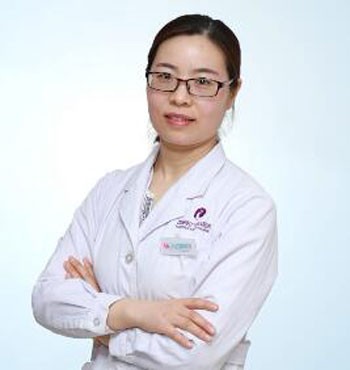 李瓊