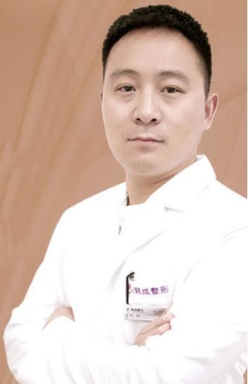 劉彬