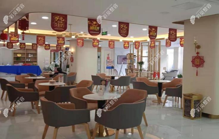 宜賓喜牙口腔大廳環(huán)境